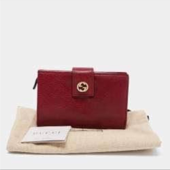 AUTHENTIC Gucci Wallet ! Real leather , Price negotiable - Picture 2 of 8